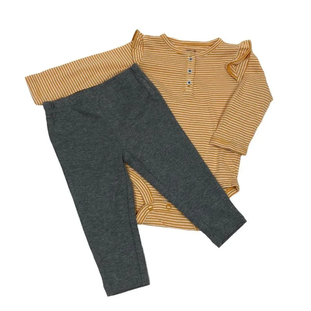 CARTERS Baby Girls Bodysuit and Pants, 4 Piece Set  SIZE‎ 18 MOS new with tag